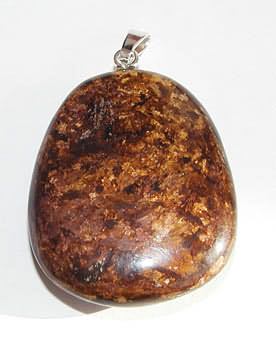 Bronzit-Anhänger, Trommelstein