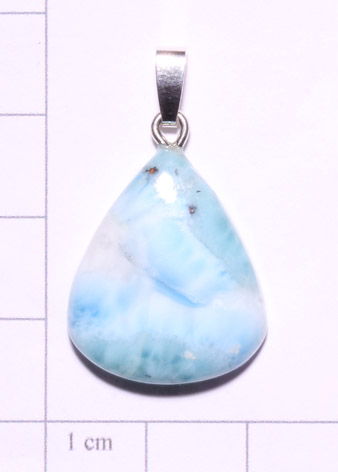 Larimar-Anhänger, Trommelstein