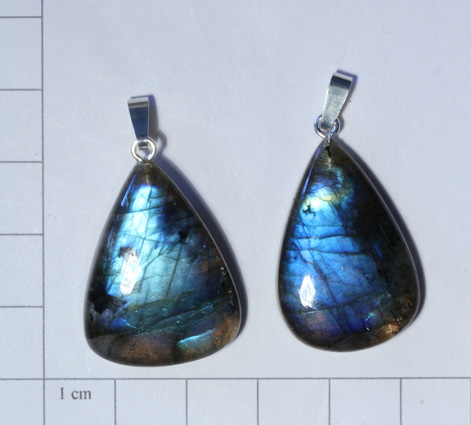 Labradorit-Anhänger - Cabochon