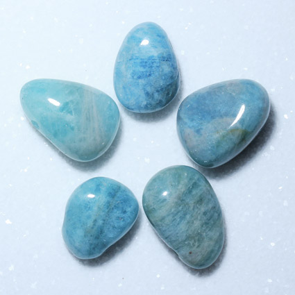 Aquamarin, gebohrt