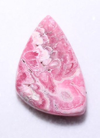 Rhodochrosit-Scheibe mit Bohrung