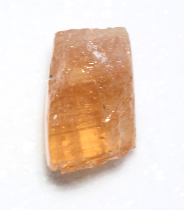 Goldtopas-Kristall, gebohrt