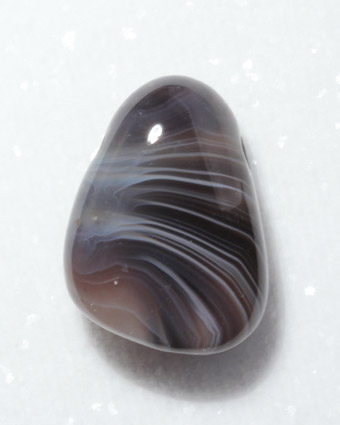 Botswana-Achat-Trommelstein mit Bohrung