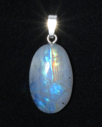 Regenbogenmondstein-Anhänger, Cabochon